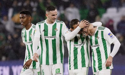 El Betis está en el sexto lugar de la clasificación a falta de ocho partidos. (EFE)