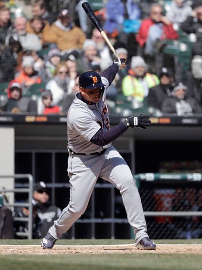 Miguel Cabrera se fue de 4-1 con tres carreras remolcadas. (AP)