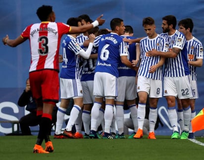 La Real Sociedad trata de recomponer el camino y resucitar en la tabla.