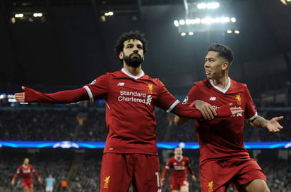 Mohammed Salah celebra el primer gol al Manchester City en la vuelta de los cuartos de final en la UEFA Champions League.