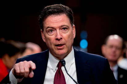 Medios estadounidenses adelantaron hoy partes de estas memorias, tituladas 'A higher loyalty' ('Una lealtad superior'), un guiño evidente a la 'lealtad' que el exdirector del FBI asegura que Trump le exigió antes de despedirle hace casi un año. (AP)