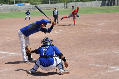 La temporada está por entrar a su recta final y la lucha se intensifica domingo a domingo por la oportunidad de estar en los playoffs. (Archivo)