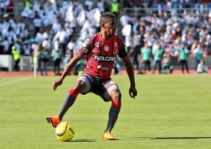 Necaxa, que a media semana conquistó el título de Copa, salió de una racha de seis partidos sin triunfos y alcanza 20 puntos con los que se coloca provisionalmente en el octavo puesto de la clasificación cuando restan sólo dos fechas en el calendario regular. (TWITTER)