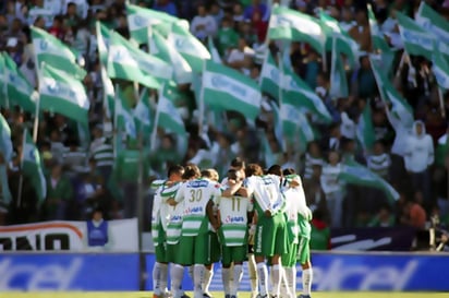 Aquella tarde en el Estadio Corona, Santos estuvo a un paso de la gran final del futbol mexicano. (Especial)