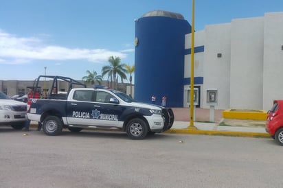 Robo. Con 'lujo' de violencia despojan a hombre de su auto en GP. (EL SIGLO DE TORREÓN)