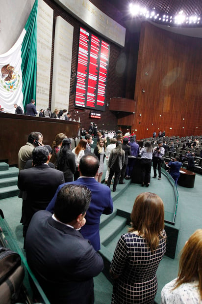 Todos los funcionarios públicos se quedarán sin fuero en el momento que se promulgue la ley, aunque se apruebe después de las elecciones, ya que en materia constitucional no hay retroactividad. (ARCHIVO)