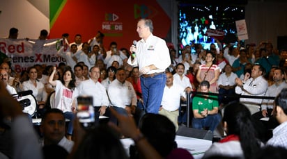 Visita.  El candidato presidencial de la coalición Todos por México, José Antonio Meade, realizó gira por Monclova. (NOTIMEX)