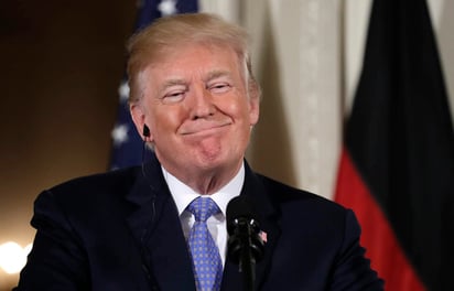 Trump aseguró que esa cumbre sirve de aliento y deseó que su próximo encuentro con el líder norcoreano, para el cual se están evaluando 'dos o tres lugares' en dos países posibles, según anunció él mismo poco antes, sea 'productivo'. (AP)