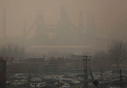 Son sensores para detectar gases de combustión que emanan de los vehículos y las fábricas, los cuales afectan a los seres humanos. (ARCHIVO)