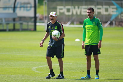 El defensor llegó a la Selección Mexicana de la mano del colombiano Juan Carlos Osorio. (Jam Media)