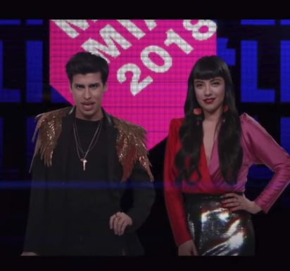 Mon Laferte y 'La Divaza', estrella de redes sociales, conducirán la próxima ceremonia de los premios MTV MIAW 2018. (ESPECIAL)