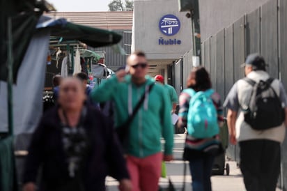 Lugar. La estación de metro Ñuble en Santiago, donde el pasado 29 de abril, una joven fue presuntamente asaltada y violada. (EFE)