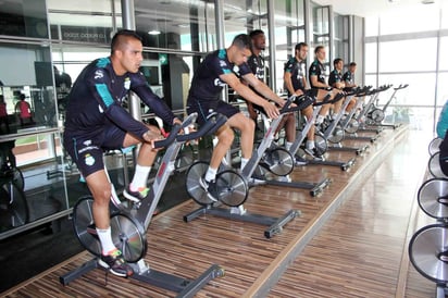 Los Guerreros trabajaron el viernes en el gimnasio del TSM, donde realizaron ejercicios regenerativos para recuperarse lo más pronto posible. 