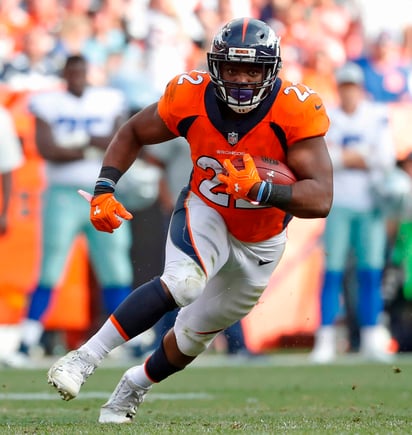 C.J. Anderson llegó a la NFL en el 2013 y había disputado sus cinco temporadas con los Broncos de Denver. (Archivo)