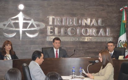 Procedimiento. Solamente PAN, PRD y PD reunieron los requisitos necesarios para que se aprobara su intención de ir juntos. (EL SIGLO DE TORREÓN)