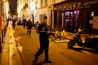 Molins detalló que fueron determinantes el modo de acción del sospechoso, acuchillando al azar a peatones, y el hecho de que hubiese gritado 'Allah Akbar' (Alá es grande) en el momento de la agresión. (AP)