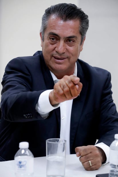 'Sí Andrés Manuel llega a ser Presidente convocaré a que los mexicanos no paguemos impuestos porque es un hombre que le va a hacer daño al país', dijo 'El Bronco'. (ARCHIVO) 
