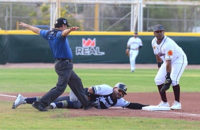 Los Rieleros de Aguascalientes le dieron la vuelta al score y vencieron a los Algodoneros del Unión Laguna por pizarra de 5 a 4. 