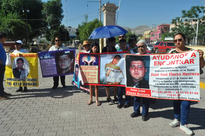 Lucha. Integrantes de grupo Vida lograron un encuentro con autoridades del estado de Durango. (EL SIGLO DE TORREÓN)