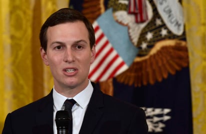 'Ahora que ha terminado este proceso, (Kushner) está deseando continuar haciendo el trabajo que el presidente le pidió hacer', dijo Abbe Lowell, un abogado del yerno de Trump, en un comunicado. (ARCHIVO)