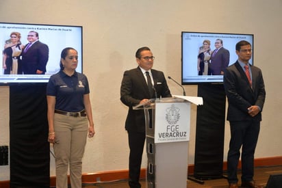 La Fiscalía General de Veracruz solicitó a la Procuraduría General de la República (PGR), la emisión de una alerta migratoria y ficha roja para la búsqueda, localización y detención con fines de extradición de Karime Macías, esposa del ex gobernador Javier Duarte. (ARCHIVO)