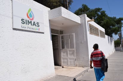 Irregularidad. El Simas detectó tomas clandestinas para regar cultivos y en fincas con alberca, se procederá legalmente. (EL SIGLO DE TORREÓN/MARY VÁZQUEZ)