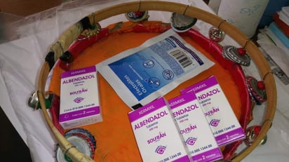 Entre estas acciones, se encuentra la distribución de sobres de suero oral y vendametasol en las escuelas primarias. (EL SIGLO DE TORREÓN)