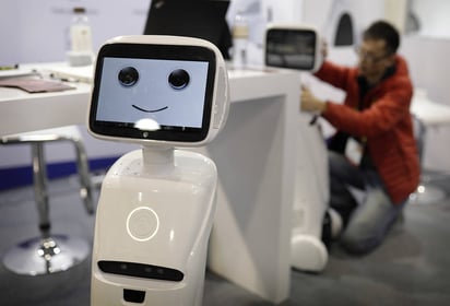 Cierres. La Inteligencia Artificial está ayudando en su desarrollo a las empresas, incluso puede evitar su desaparición.  (ARCHIVO) 