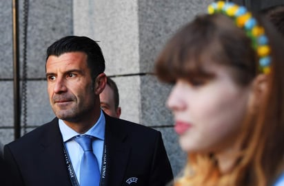 Figo ofreció su visión sobre la permanencia de su compatriota en el conjunto blanco y también habló sobre las posibilidades de Portugal en el Mundial de Rusia. (ARCHIVO)