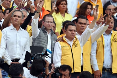 Miguel Ángel Mancera, coordinador nacional del gobierno de coalición Frente por México, aseguró que la difusión del video sobre el lavado de dinero para la campaña presidencial de Ricardo Anaya, es un 'embate político más' contra el candidato. (ARCHIVO)