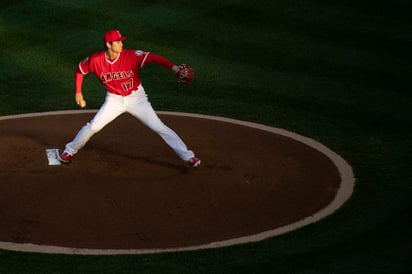 Shohei Ohtani tiene marca de cuatro victorias y una derrota con 3.10 de efectividad y ha conectado seis jonrones con Angelinos. (AP)