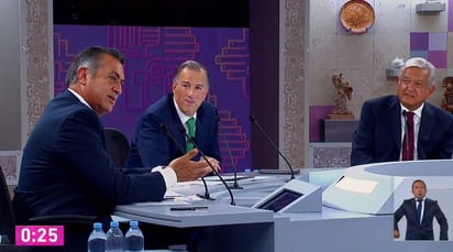 En el ultimo bloque del debate se les pregunto algunos temas como por ejemplo Gasolina, energías limpias. (ESPECIAL)