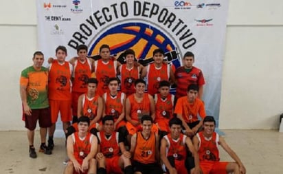 Orgullosos lucieron sus medallas los equipos ganadores en este torneo de baloncesto que tuvo un total de 93 partidos en 4 jornadas. Hay campeones en la Copa Laguna de Basquetbol