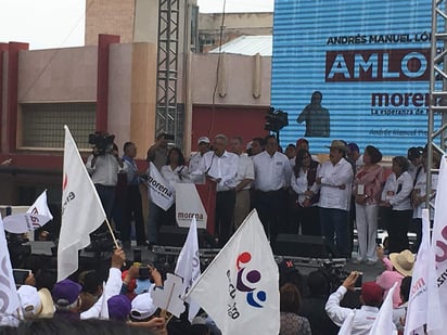 A ocho días de que se realice la elección a Presidente de la República, el candidato del Movimiento de Regeneración Nacional, Morena, pidió a los saltillenses que lo apoyen con su voto. (EL SIGLO DE TORREÓN)