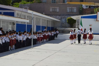 Escuelas que cubrieron 185 días cierran el ciclo escolar. (ARCHIVO) 
