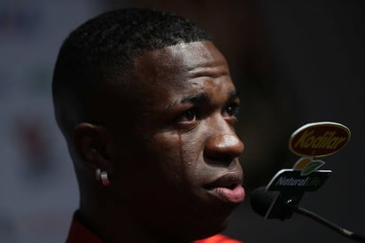 Entre lágrimas, Vinicius Junior se despidió del Flamengo; el brasileño jugará ahora para el Real Madrid. Vinicius Junior se despide del Flamengo 