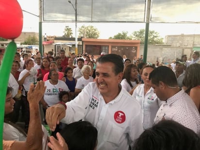 Eventos.- Con diversos eventos el candidato del PRI-PVEM y Nueva Alianza Gutiérrez Jardón cerró su campaña a la alcaldía. (EL SIGLO DE TORREÓN)