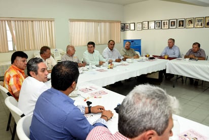 Positivo. Esperan socios del CLIP se tengan elecciones tranquilas y seguras para este 1 de julio en la Comarca Lagunera. (JESÚS GALINDO)