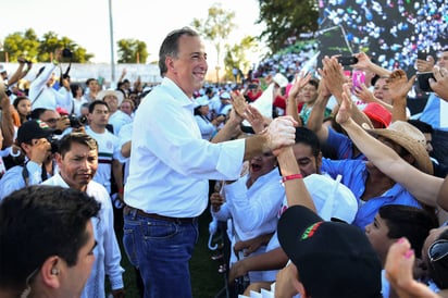 Continuidad. Meade ofrece mantener apoyos a programas. (NOTIMEX y EL UNIVERSAL)