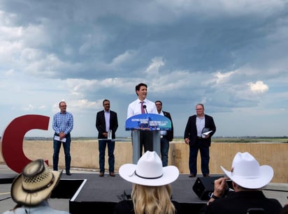 Hoy, por segundo día consecutivo, Trudeau fue preguntado por los periodistas sobre el incidente que ocurrió cuando tenía 28 años y trabajaba como maestro. El primer ministro canadiense reiteró 'estar seguro' de que no actuó 'de forma inapropiada'. (AP)