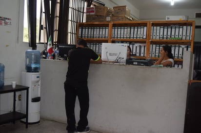 Normalidad. Oficinas municipales trabajarán con normalidad los siguientes meses, no habrá vacaciones al mismo tiempo.  (EL SIGLO DE TORREÓN/MARY VÁZQUEZ)