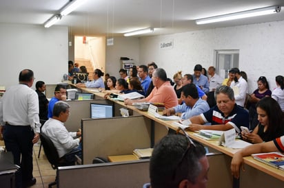 Promesa. Personal del Registro Público informó que durante el período vacacional se daría atención a través de guardias. (EL SIGLO DE TORREÓN)