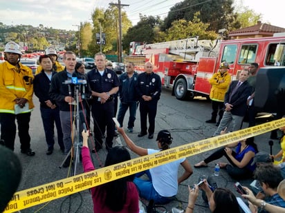 En rueda de prensa, Garcetti y su jefe de policía informaron los detalles de los hechos. (AP) 

