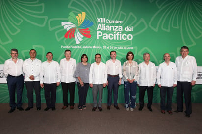 Previo. Grupo de ministros que participaron en un encuentro previo a la Cumbre Alianza Pacífico. 