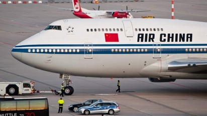 Tanto la tripulación como los pasajeros están a salvo y serán recolocados en un nuevo vuelo lo antes posible, detalló la aerolínea. (ESPECIAL)