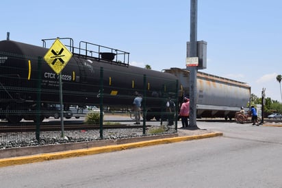 Riesgo. Hay cruceros donde hacen falta señalamientos y mayor seguridad. 