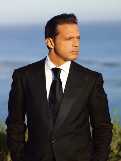 Aseguran que Luis Miguel debe asistir a terapias de alcohol y drogas para obtener las ganancias de su serie y gira de conciertos. (ARCHIVO) 