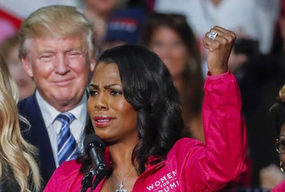 Apoyo. Omarosa Manigault fue parte del equipo de Donald Trump.