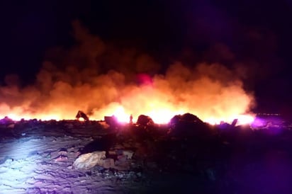 Reporte. Se registra conato de incendio en relleno sanitario de Gómez Palacio, por la madrugada. (EL SIGLO DE TORREÓN)