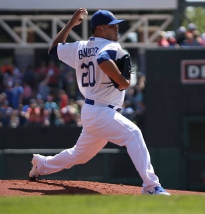 Los Dodgers podrían subir a 'Manny' como relevo. (Especial)